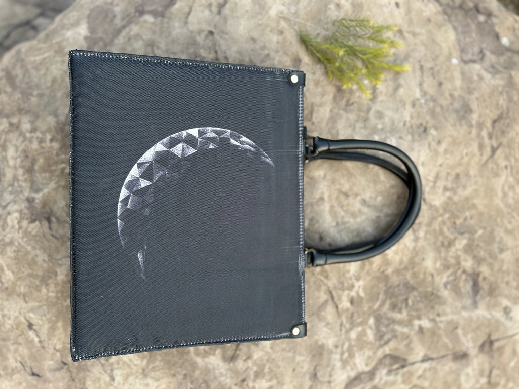 Midnight Luna